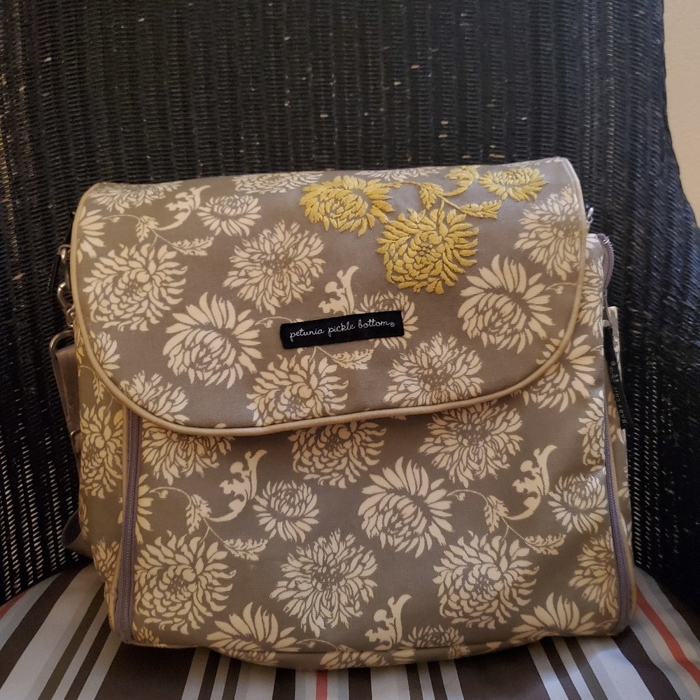 Petunia Pickle Bottom Daiper Bag/Backpack